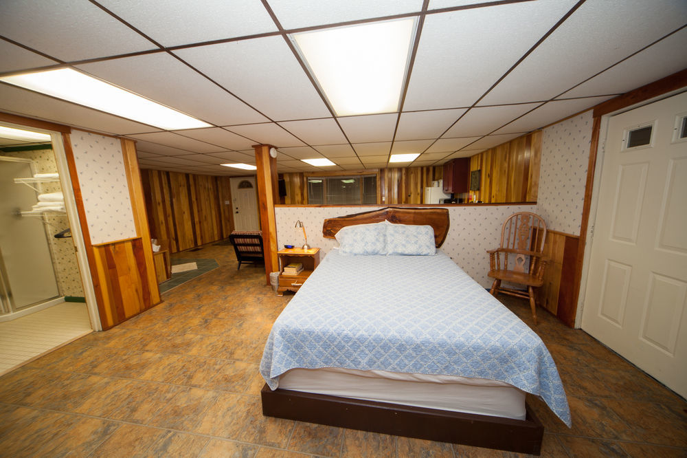 Log Cabin Lodge & Suites Jones Mills Kültér fotó
